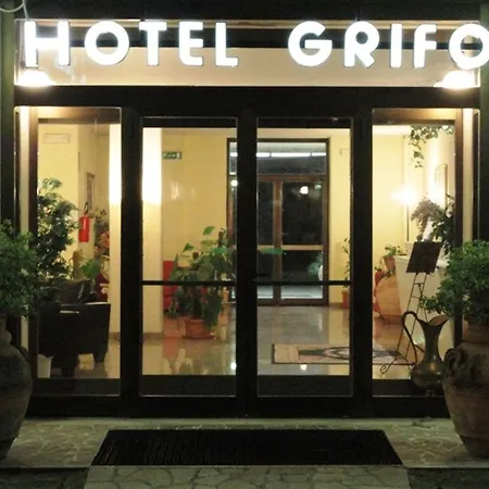 Il Grifo E Bisteccheria Toscana Hotel
